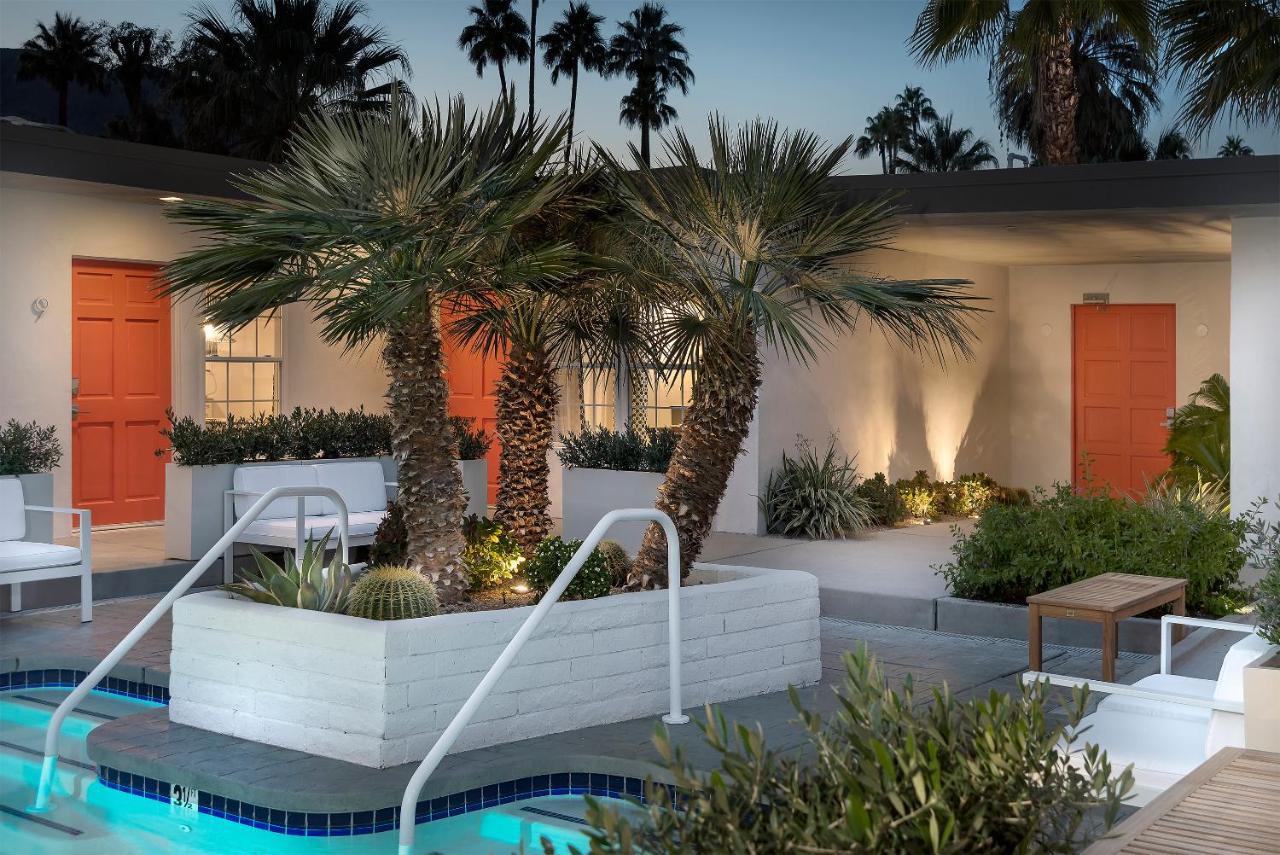 The Weekend Palm Springs Hotel Exterior photo